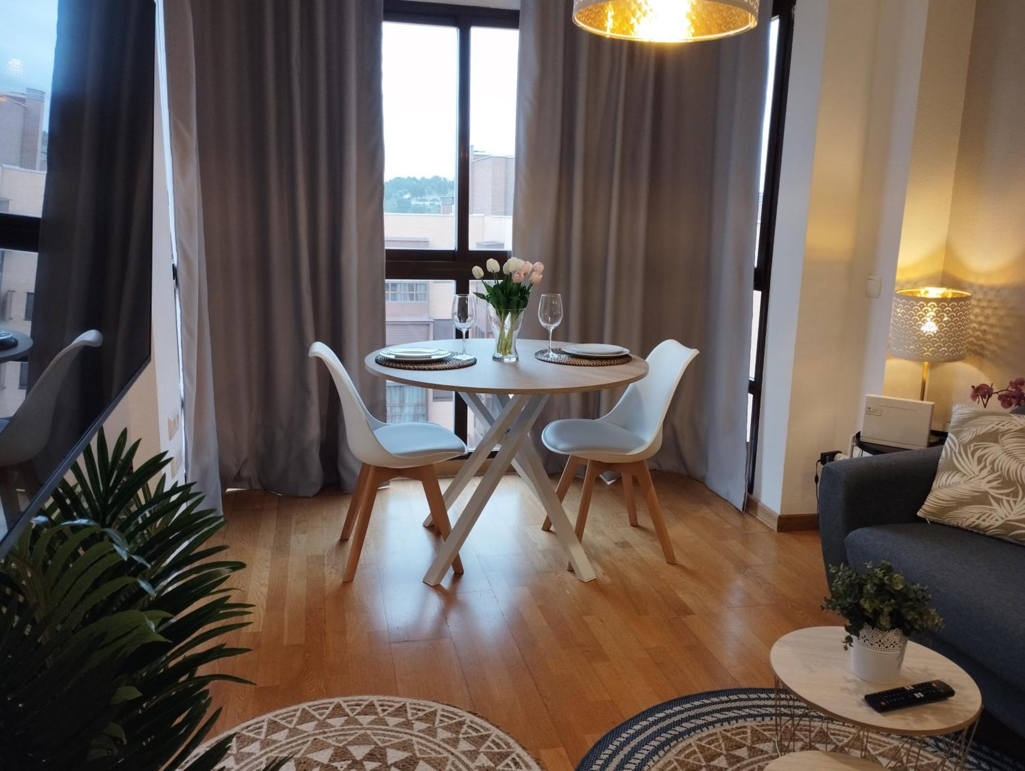 My Suites Madrid - Aeropuerto Ifema Екстериор снимка