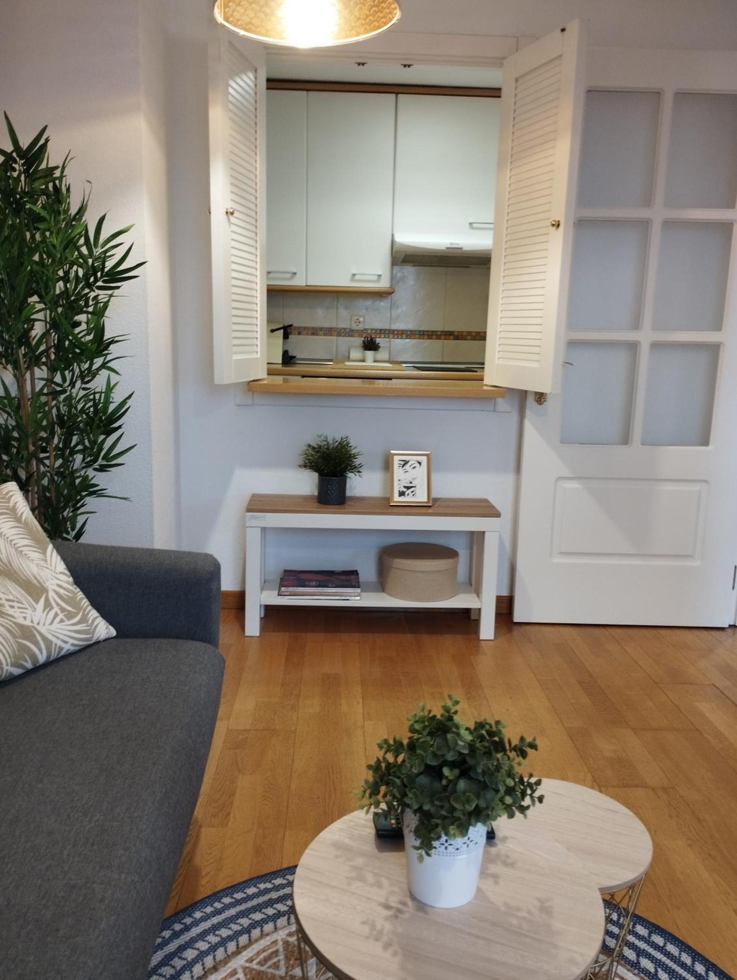 My Suites Madrid - Aeropuerto Ifema Екстериор снимка