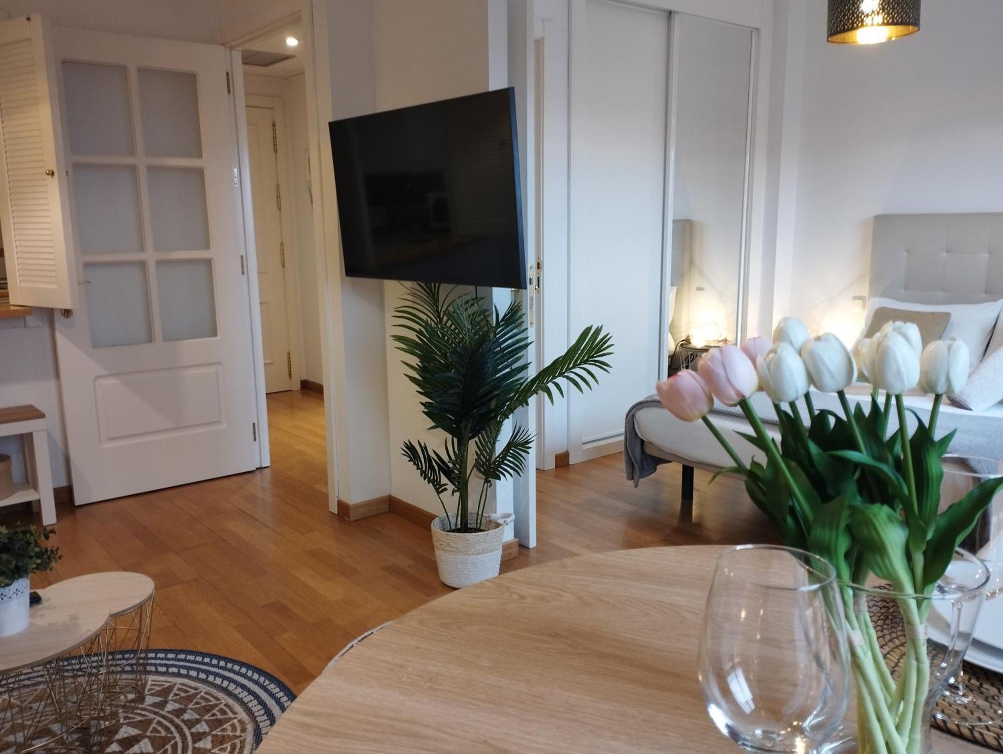 My Suites Madrid - Aeropuerto Ifema Екстериор снимка