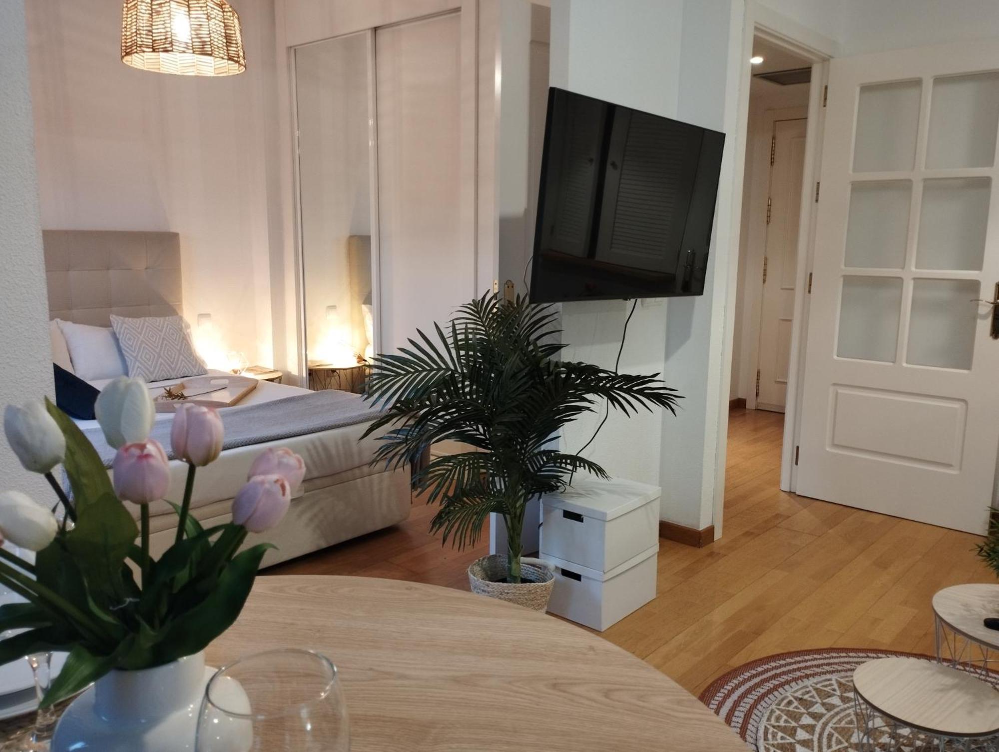 My Suites Madrid - Aeropuerto Ifema Екстериор снимка