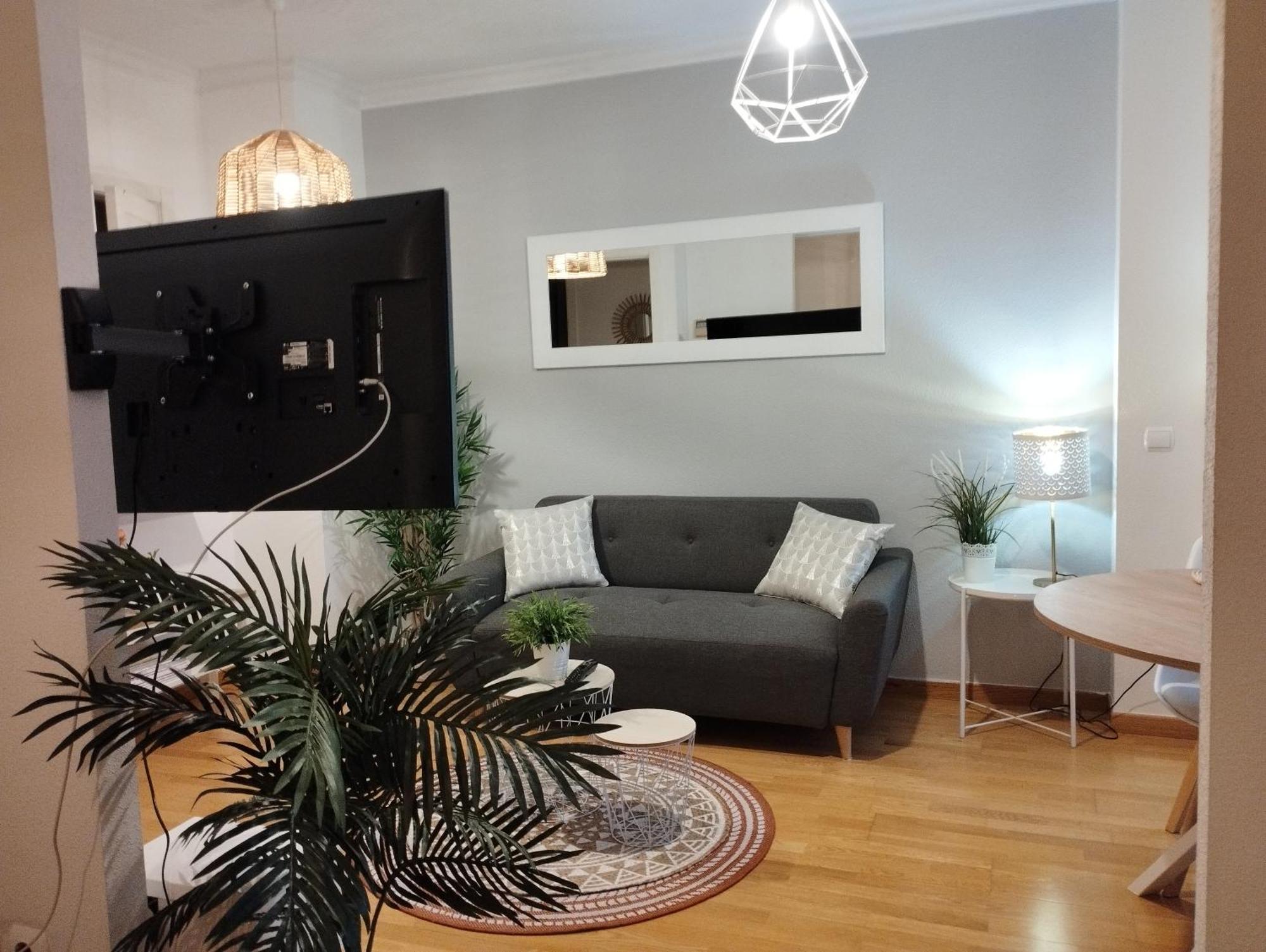 My Suites Madrid - Aeropuerto Ifema Екстериор снимка