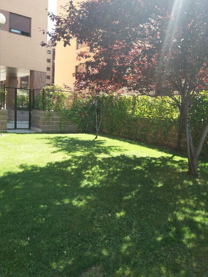 My Suites Madrid - Aeropuerto Ifema Екстериор снимка